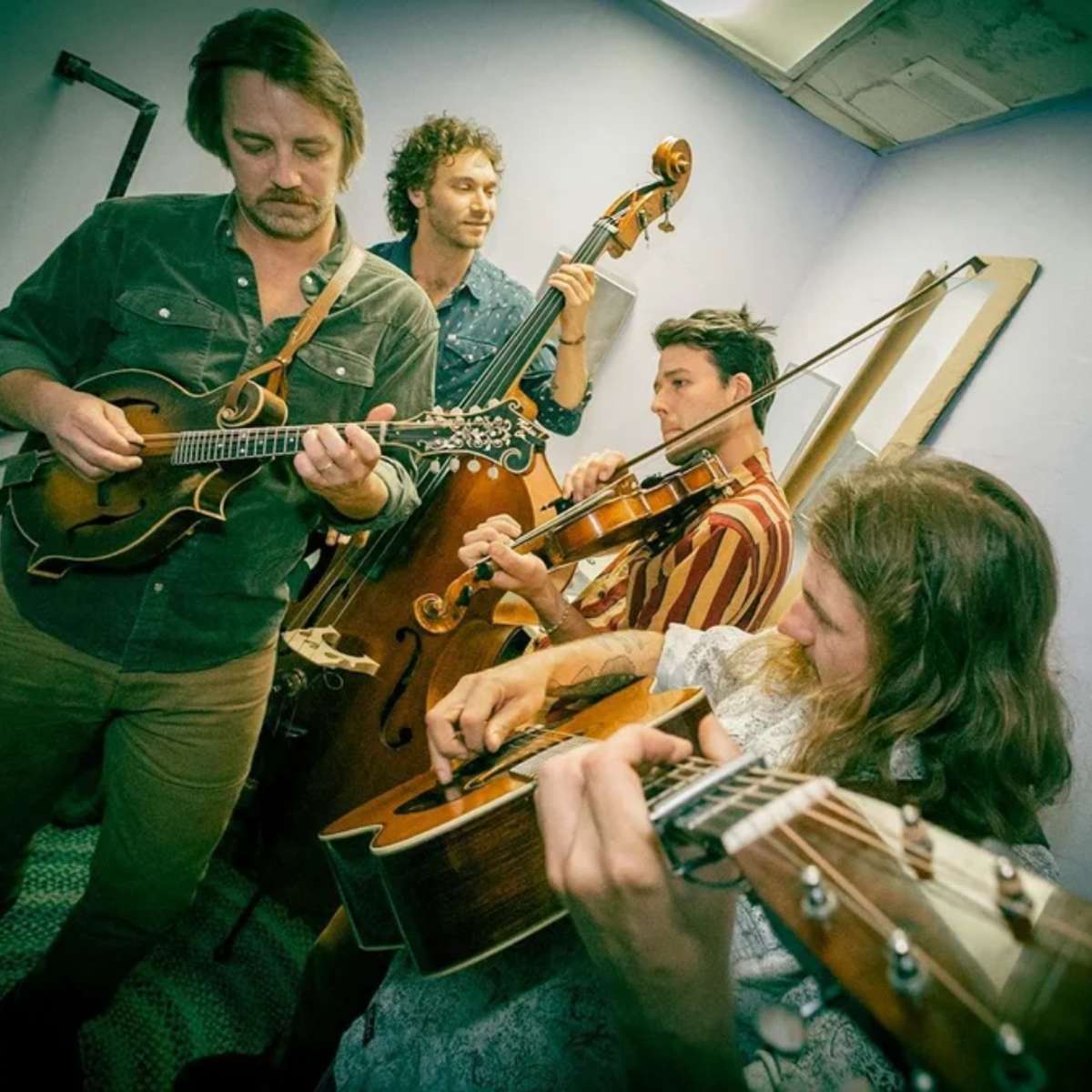 The Fretliners When The Kettle Sings Tour